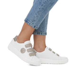 Chaussures en cuir véritable pour femmes Remonte | R7902